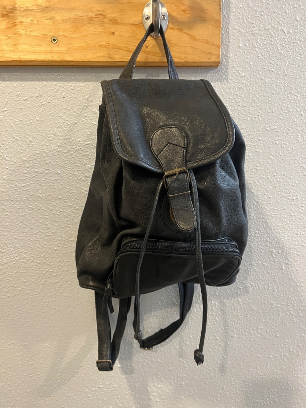 Vintage DOMA Outback Black Leather backpack Bucket Purse